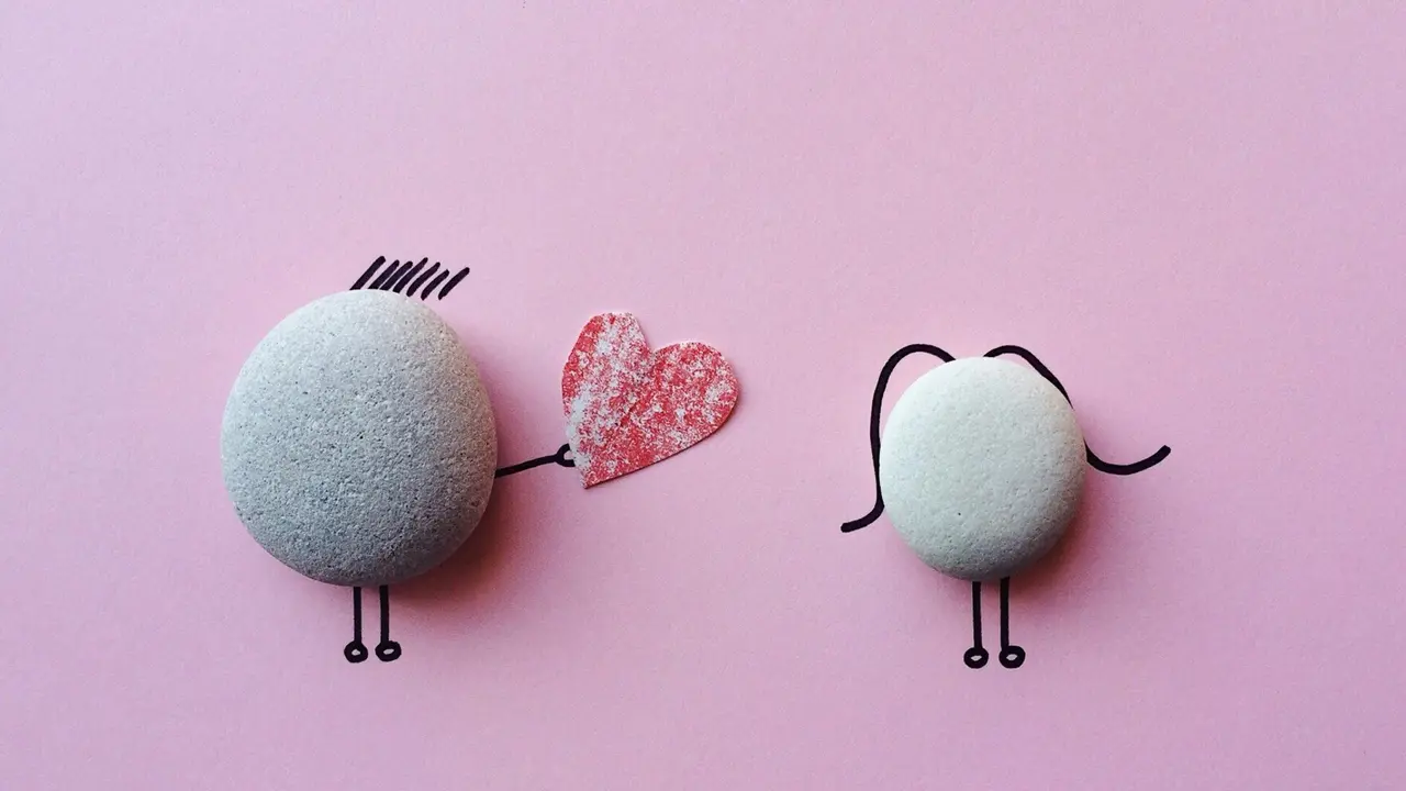 4 Sinyal Psikologis yang Menandakan Seseorang Sedang Jatuh Cinta!