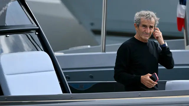Mantan pembalap F1 asal Prancis, Alain Prost