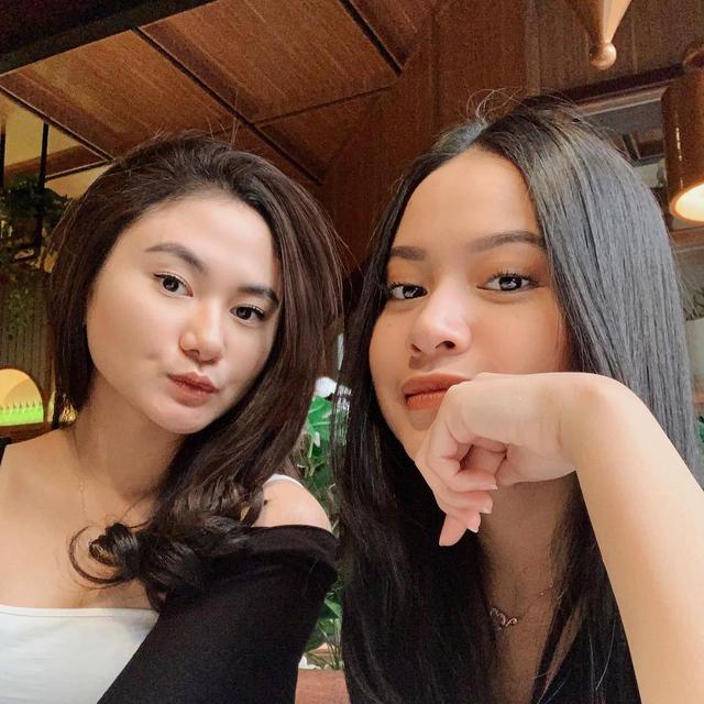 9 Tahun Bersahabat, Ini 6 Potret Kebersamaan Hanggini dan Zahwa Aqilah