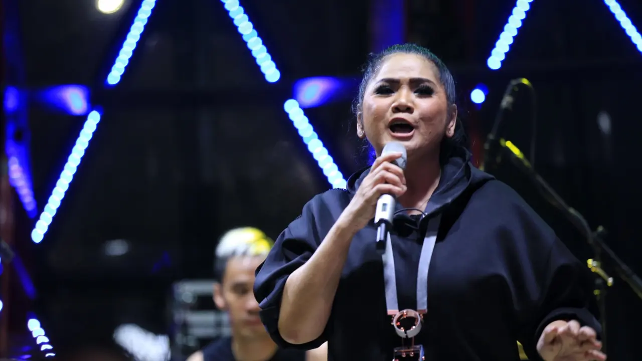 [Bintang] Vina Panduwinata