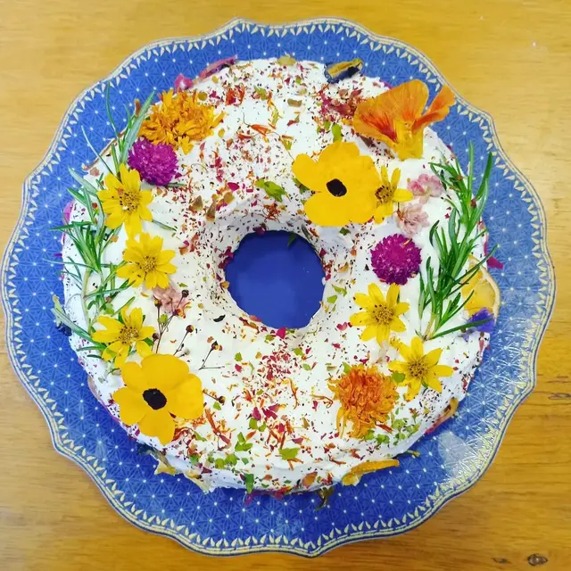Autumn cake