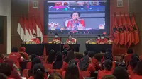 Ketua Umum DPP PDI Perjuangan (PDIP) Megawati Soekarnoputri membuka Pendidikan Kader Perempuan tingkat Nasional tahun 2023 di Sekolah Partai PDIP, Lenteng Agung, Jakarta, Kamis (23/2/2023). (Dok. Liputan6.com/Delvira Hutabarat)