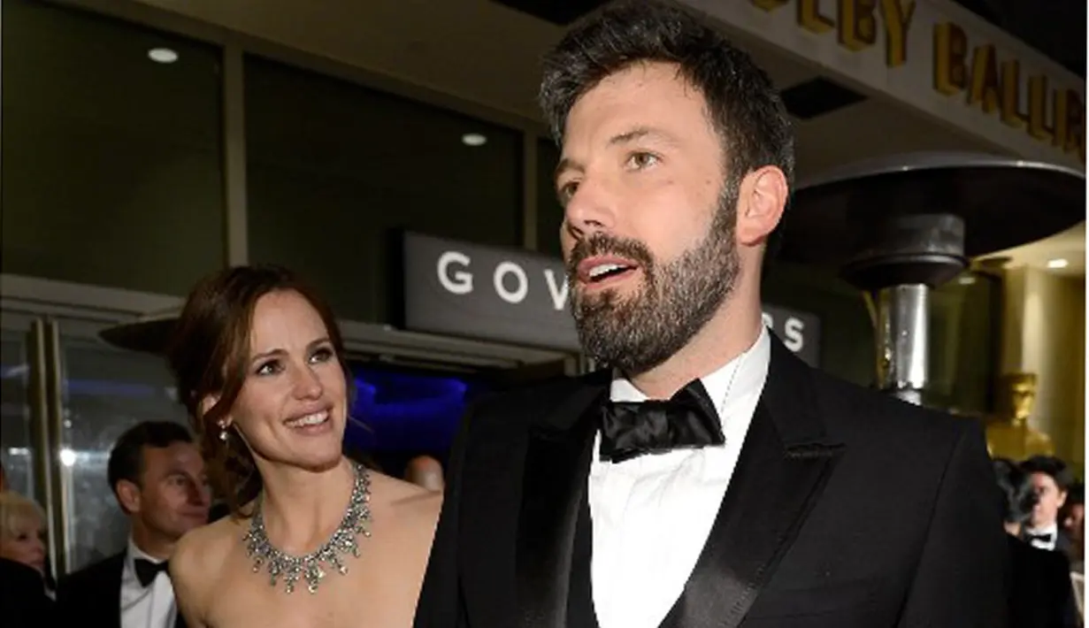 Hubungan pernikahan Jennifer Garner dan Ben Affleck memang belum resmi bercerai, namun keduanya telah berpisah sejak dua tahun silam. Belakangan ini tersiar kabar Ben dan Jenn akan segera meresmikan perceraian mereka. (AFP/Bintang.com)