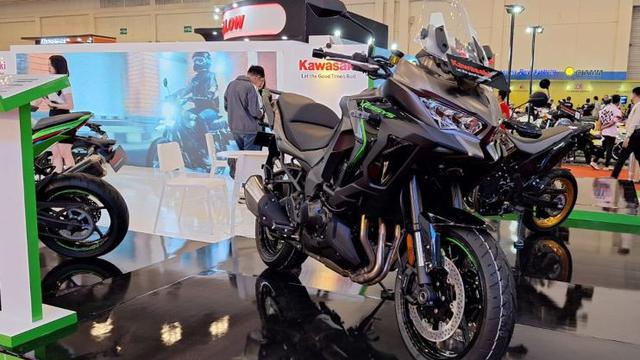 Kawasaki Bawa Versys 1100 Baru di IMOS 2024, Harga Rp 408,6 Juta (Arief A/Liputan6.com)