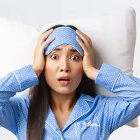 ilustrasi bangun tidur/copyright by Mix and Match Studio (Shutterstock)