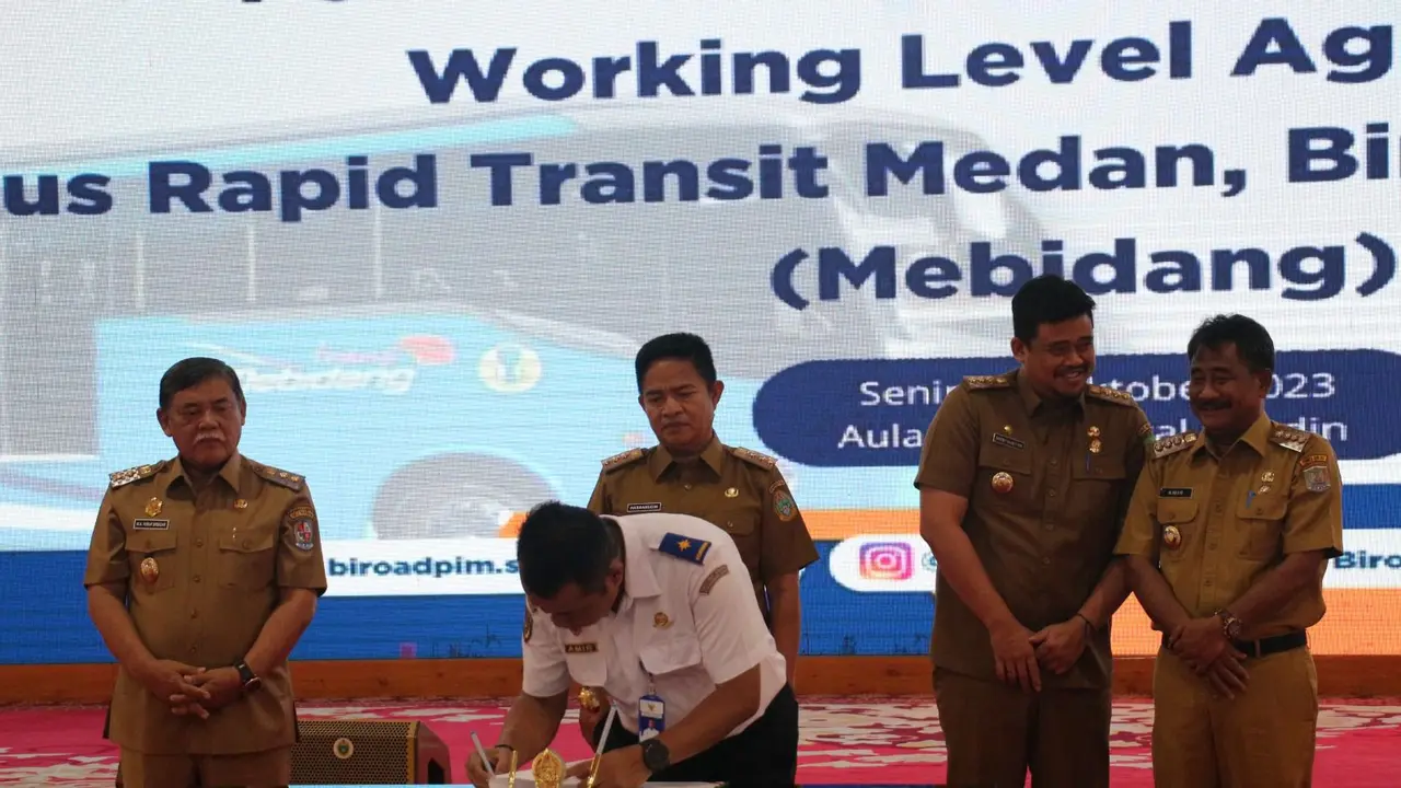 Kemenhub bersama Pemda di Sumatera Utara menandatangani Rencana Kerja Pembangunan Bus Rapid Transit, atau BRT Metropolitan Medan-Binjai-Deli Serdang