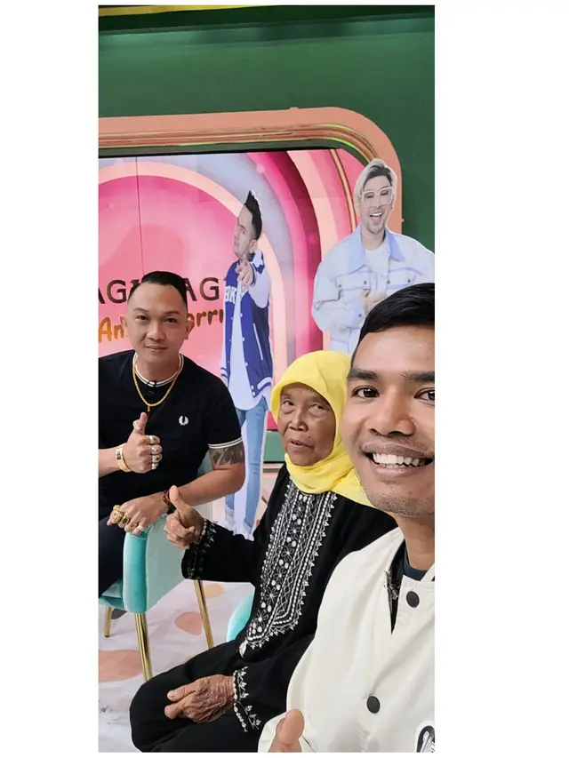 6 Potret Sultan TikToker saat Diundang ke TV, Kini Mengemis Minta Uang ke Raffi Ahmad