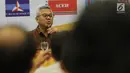 Ketua KPU Arief Budiman memberi penjelasan saat sosialisasi Sistem Informasi Pencalonan (Silon) di kantor KPU, Jakarta, Senin (7/5). Sosialisasi ini diikuti oleh seluruh partai peserta Pemilu 2019. (Liputan6.com/Angga Yuniar)