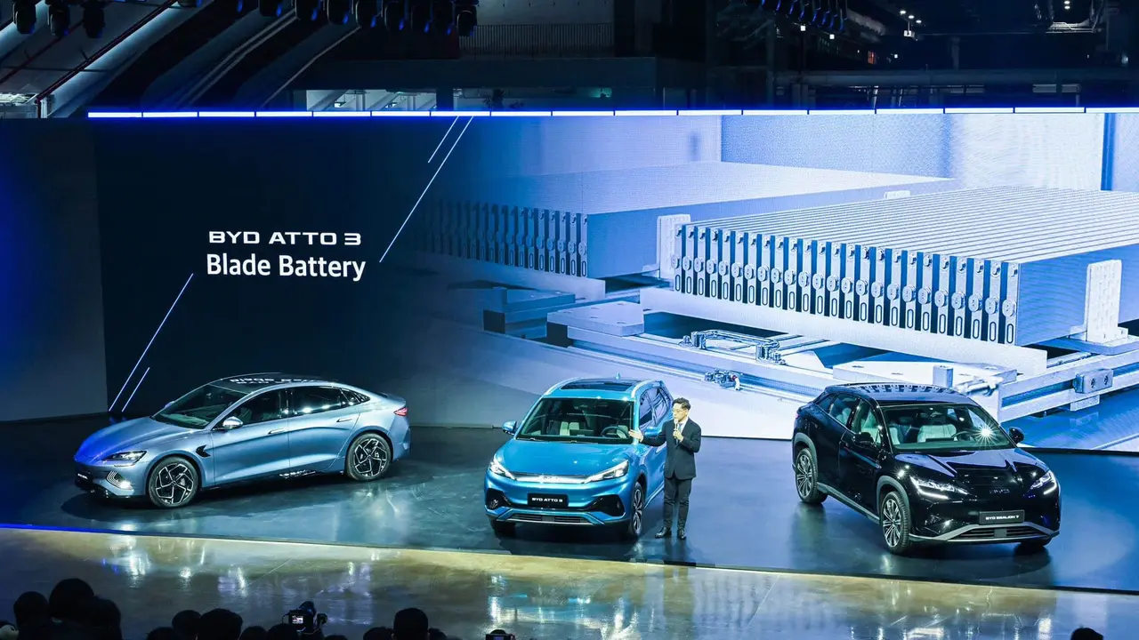Hanya Sepekan, BYD Dapat 1.000 Unit Pesanan Atto 3 di Korsel (Carnewschina)