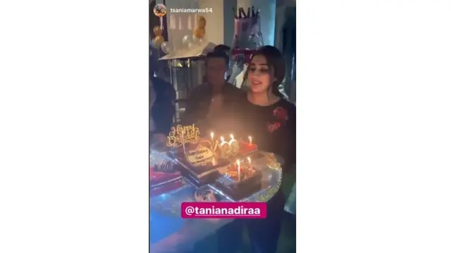 7 Momen Mewah Perayaan Ulang Tahun Tania Nadira, Banjir Kejutan