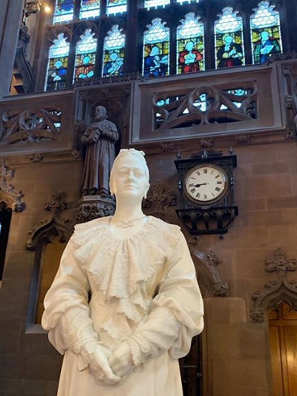 The John Rylands Library (dok. Instagram @jennierubyjane/https://www.instagram.com/p/BxsyiwKoe-z/Putu Elmira)