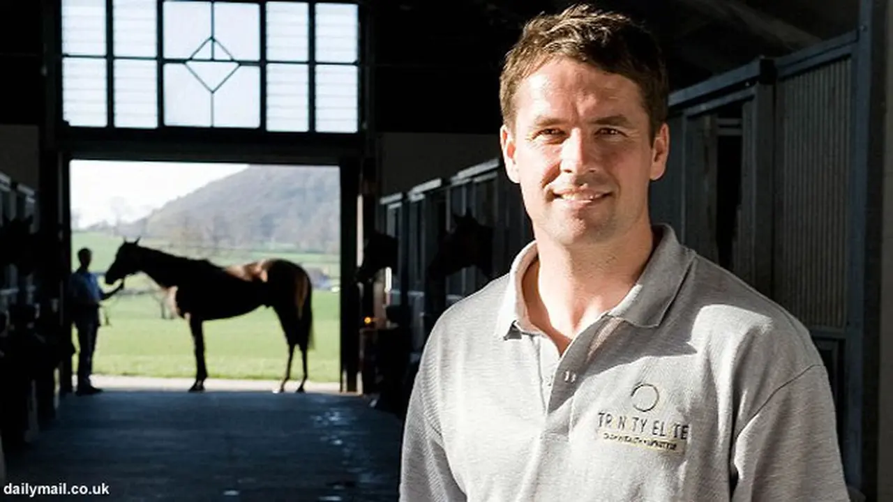 michael-owen-130725b.jpg