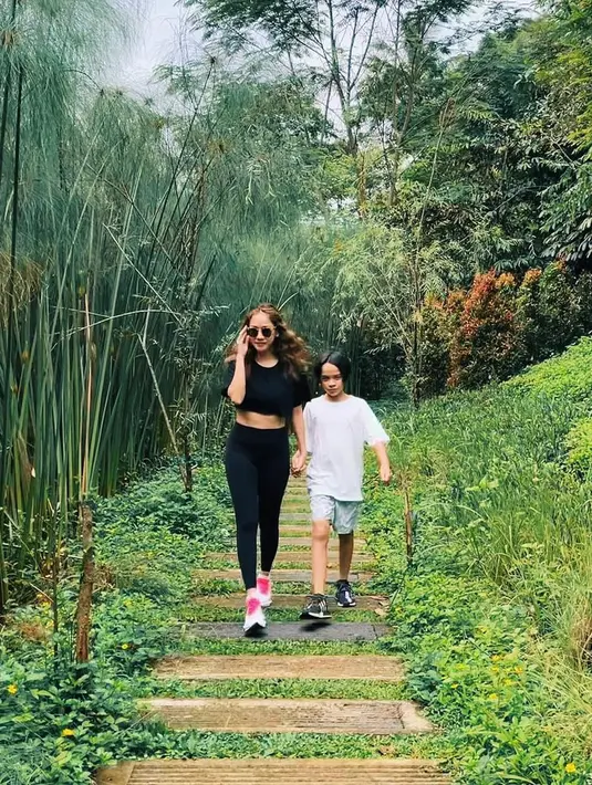 Bunga Citra Lestari (Instagram/bclsinclair)