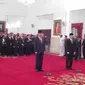 Ignasius Jonan dan Arcandra Tahar dilantik menjadi Menteri ESDM dan Wakil Menteri ESDM di istana Negara, Jakarta, Jumat (14/10/2016). 