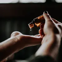 Di Plaza Senayan Beauty Week, pengunjung bisa membuat body mist sesuai karakter diri sendiri. (Foto: unsplash)