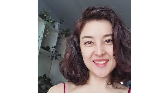 Kembali Akting, Ini 6 Potret Terbaru Putri Patricia yang Sempat Kerja Kantoran