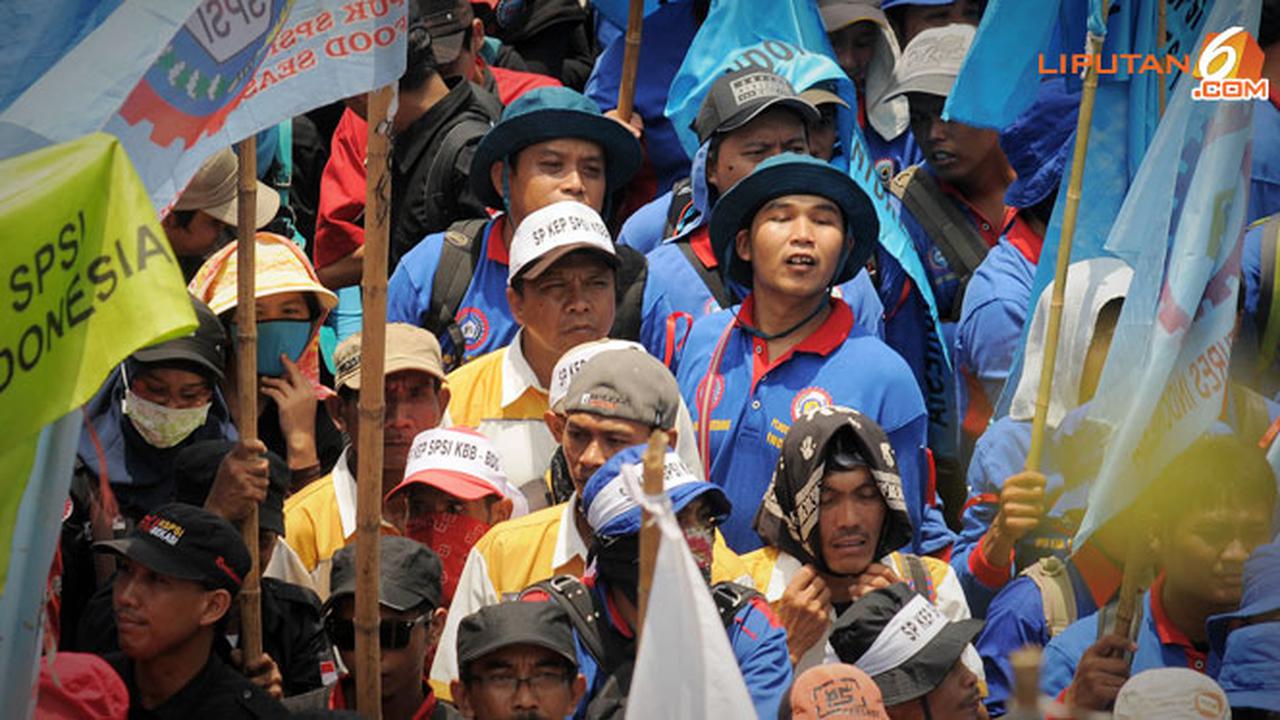 buruh-demo-131021c.jpg