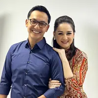 Mona Ratuliu dan Gunawan (Instagram/monaratuliu)