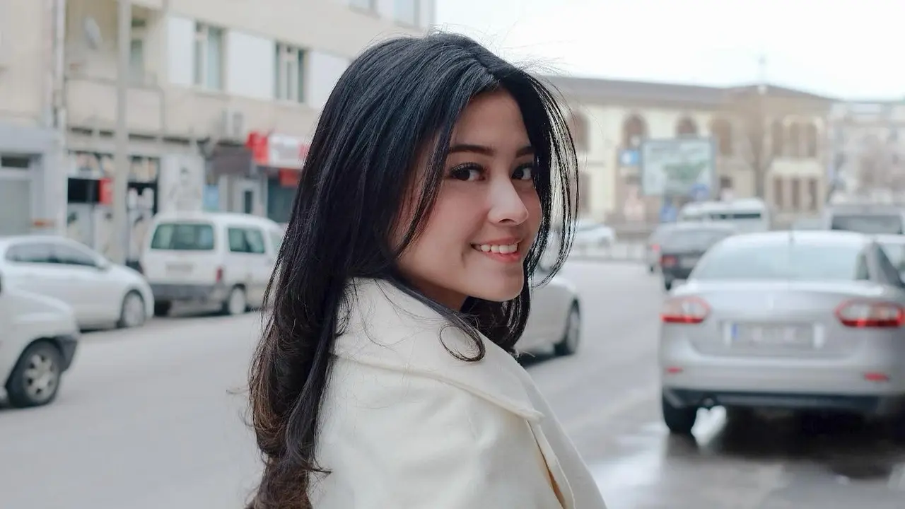 Syuting Serial Religi, Ini 7 Potret Yoriko Angeline di Turki Tampil Berhijab