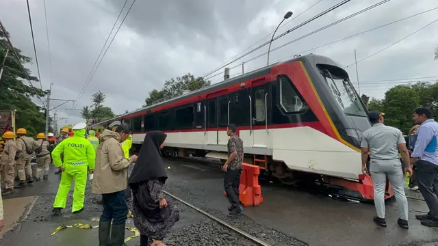 Commuter Line Basoetta No. 806 tujuan Bandara Soekarno Hatta anjlok, Jumat (20/2/2026).