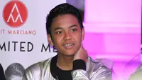 Musisi muda Adit Marciano mencoba peruntungan di dunia musik dengan mengeluarkan album perdananya yang berjudul Unlimited Me.