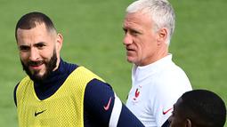 Namun, Deschamps baru saja mengubah keputusannya. Mantan gelandang Timnas Prancis saat menjuarai Piala Dunia 1998 dan Euro 2000 itu memanggil kembali Benzema untuk berlaga di Euro 2020. (Foto: AFP/Franck Fife)
