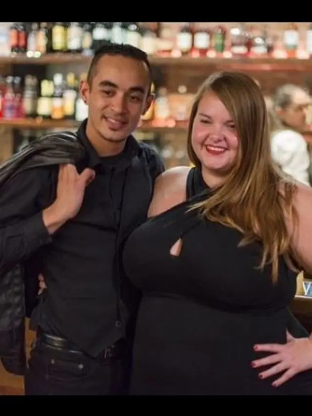 [Bintang] Cewek Gendut Punya Pacar Keren, Salahnya di Mana?