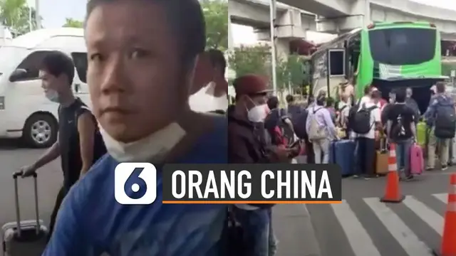 Beredar video puluhan warga China tiba di Bandara Soekarno-Hatta.