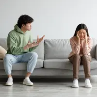 Ilustrasi pasangan berantem/copyroghtshutterstock/Prostock-studio