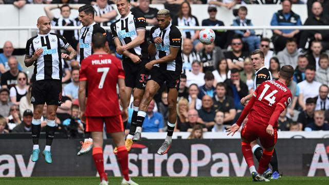 Foto: Parade Tembakan Pemain Liverpool ke Gawang Newcastle, Hanya Naby Keita yang Berbuah Gol