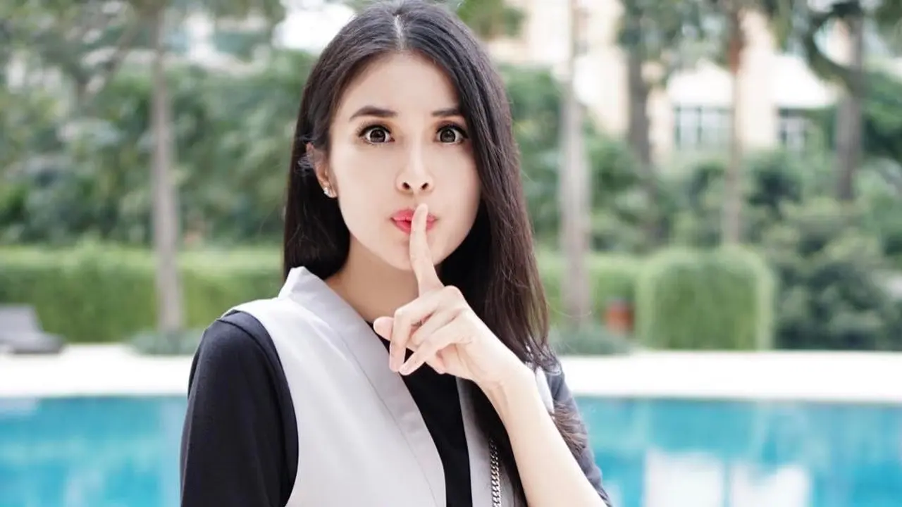 Sandra Dewi