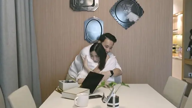 6 Momen Billy Davidson Umumkan Sang Istri Hamil Anak Pertama, Penuh Haru