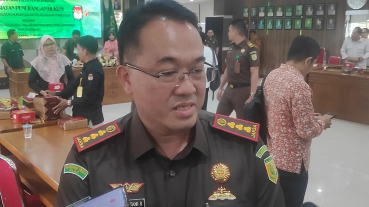 Kepala Kejaksaan Negeri Asep Sontani Sunarya usai kegiatan penerangan hukum penyelenggaraan Pemilu.