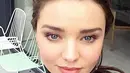 Pernikahan ini bukan untuk yang pertama utuk Miranda. Sebelumnya, ia menikah dengan seorang aktor bernama Orlando Bloom dan keduanya bercerai pada tahun 2013. Namun hingga kini masih berhubungan baik. (Instagram/mirandakerr)