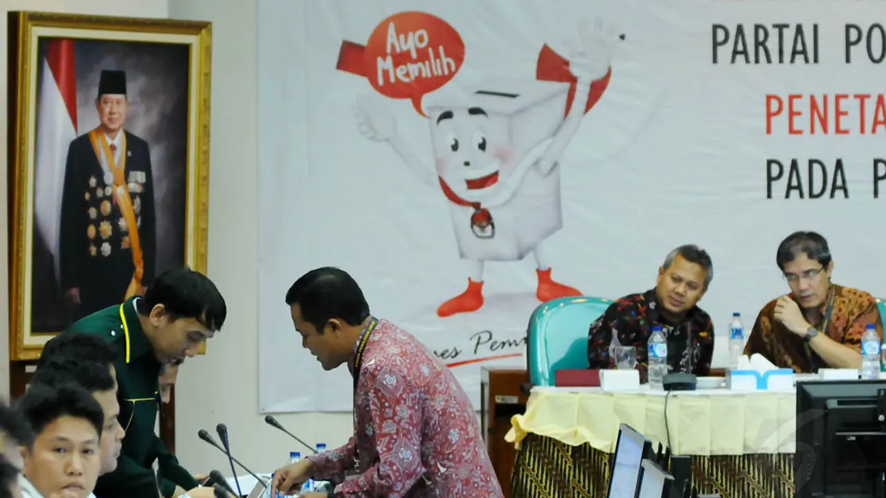 Suasana Rapat Pleno KPU di Hari Ketiga