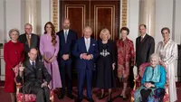 Kate Middleton di Momen Spesial 100 Tahun Queen Elizabeth II bersama keluarga kerjaan Inggris lainnya. [@princeandprincessofwales]