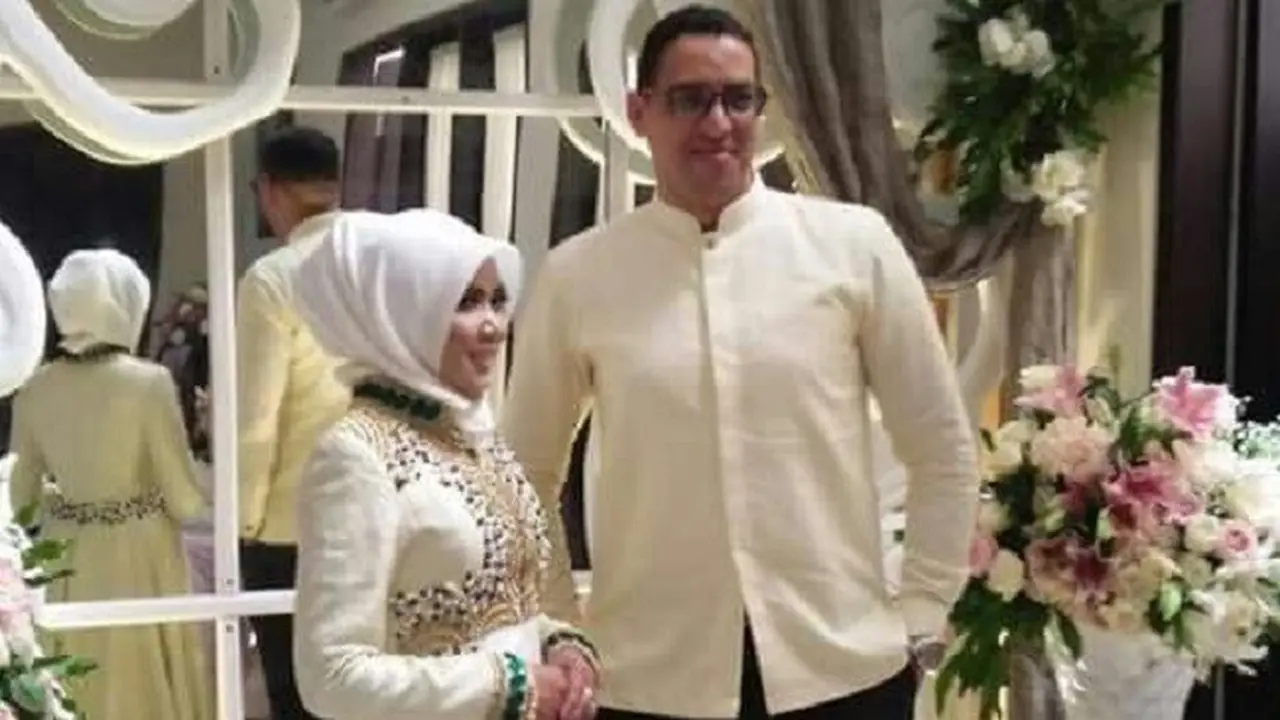Usai Lamaran dalam 3 Bahasa, Kapan Anak Bupati Maros Menikah?