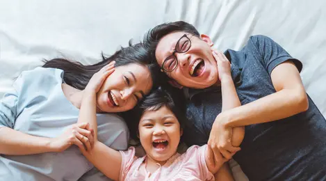 Sederhana Tapi Berkesan, Cara Ibu Lindungi Keluarga Nggak Akan Terlupakan -  Parenting Fimela.com