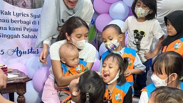 7 Potret Ulang Tahun Putri Bebi Romeo dan Meisya Siregar ke-17, Rayakan Bersama Pejuang Kanker