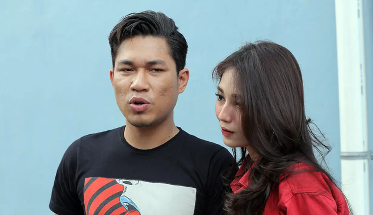Rizal Armada dan Monica Imas