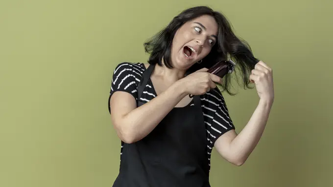 Tanda rambut butuh treatment