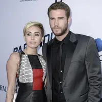 Tak hanya itu, Liam Hemsworth sangat serius untuk menjalani hubungan bersama Miley Cyrus dan akan menikahi pelantun lagu 'Wrecking Ball'. (AFP/Bintang.com)