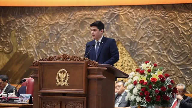 Profil Rizki Natakusumah Suami Beby Tsabina yang Baru Menikah, Sukses Jadi Anggota DPR RI di Usia Muda