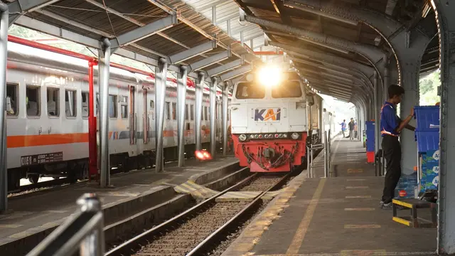 Sejumlah perjalanan kereta api di wilayah Stasiun Banyuwangi Kota (Istimewa)