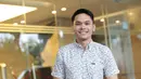 Meski pernah mengalami kegagalan dalam membina rumah tangga, lelaki yang juga dipanggil VJ Ben itu yakin dengan pilihannya kini. Meski ia belum mengenal lebih jauh Ines. (Adrian Putra/Bintang.com)