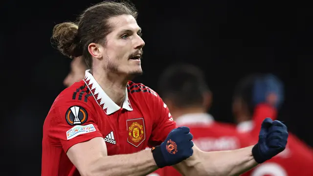 Foto: Termasuk Marcel Sabitzer, Ini Dia 6 Pemain MU yang Akan Habis Kontraknya pada Akhir Musim 2022 / 2023