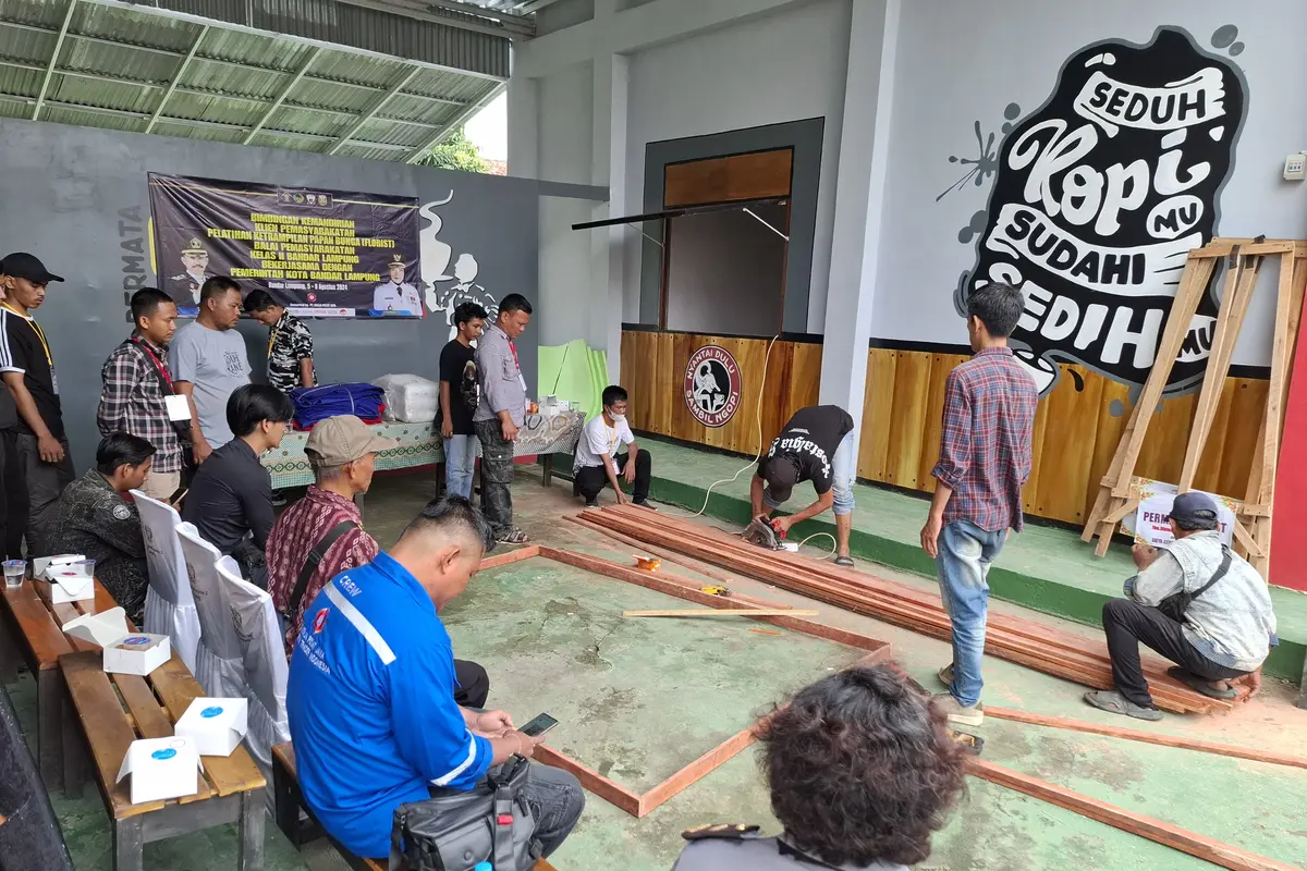 Kegiatan pelatihan kemandirian yang digagas oleh Bapas Kelas IIA Bandar Lampung di Griya Abhipraya Berkilau.  Foto: (Liputan6.com/Ardi).