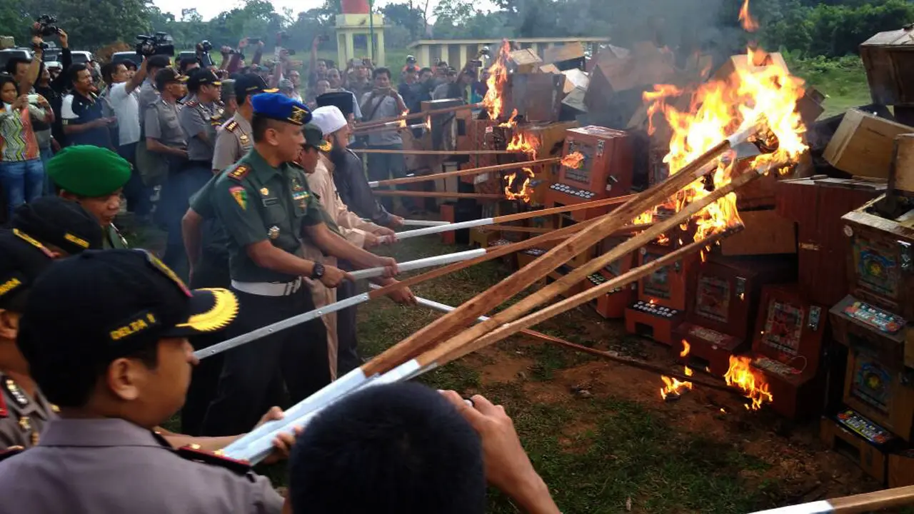 Operasi Pekat