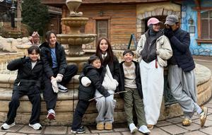 Artis Indonesia liburan akhir tahun 2025 di Korea Selatan. [IG: @zaskiadyamecca]