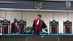 Majelis Hakim usai memimpin sidang cerai mantan gubernur DKI Jakarta Basuki Tjahaja Purnama atau Ahok dengan Veronica Tan di PN Jakarta Utara, Rabu (21/3). Sidang putusan akan dibacakan pada 4 April 2018. (Liputan6.com/Arya Manggala)